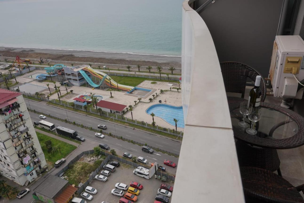 Apartment Orbi Dado Batumi Eksteriør billede