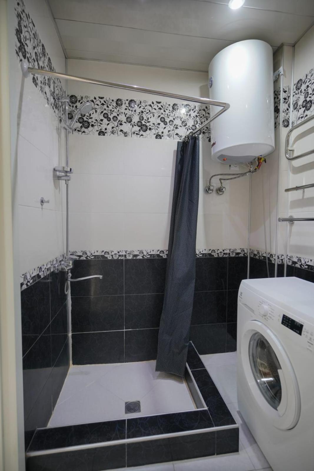 Apartment Orbi Dado Batumi Eksteriør billede