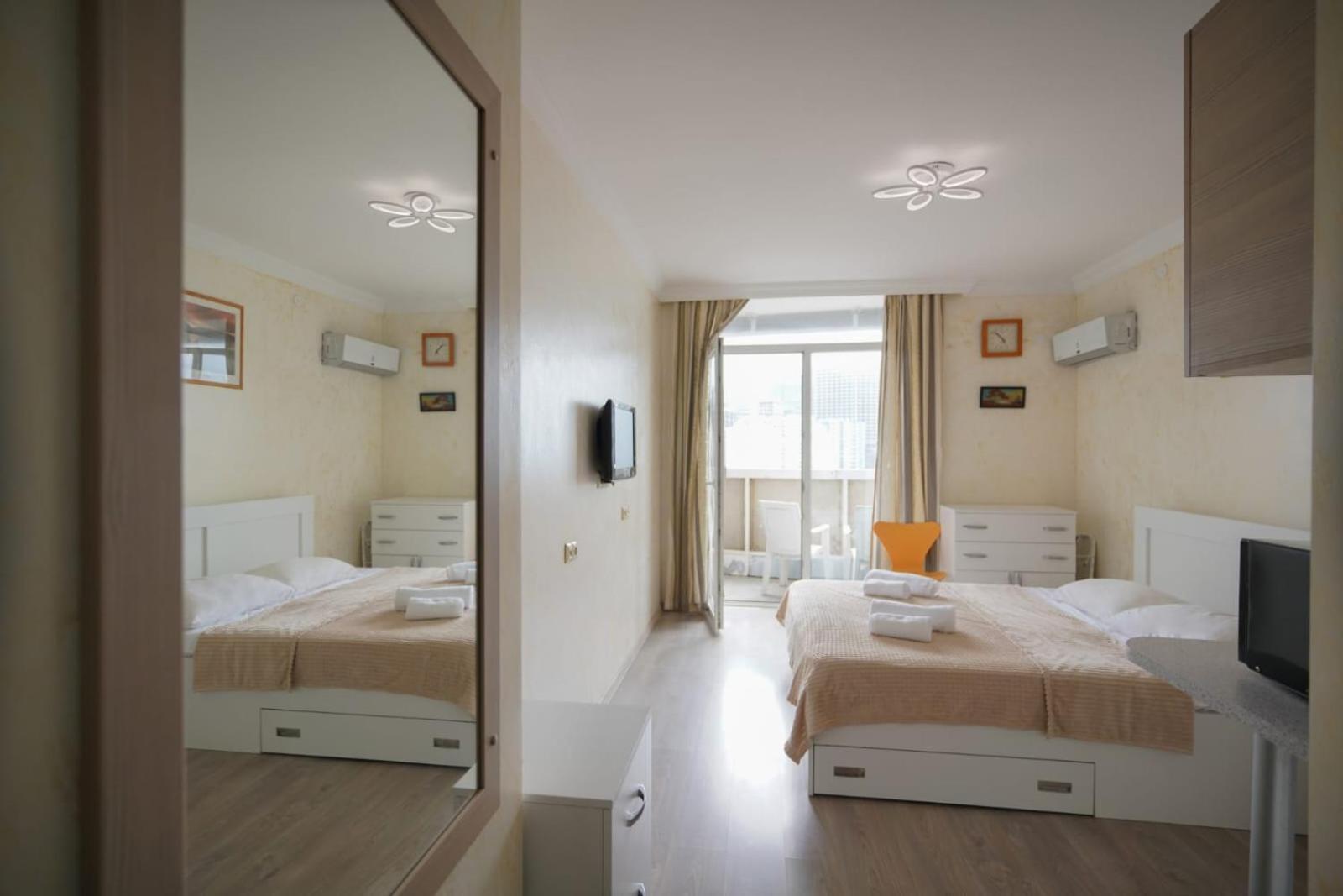 Apartment Orbi Dado Batumi Eksteriør billede