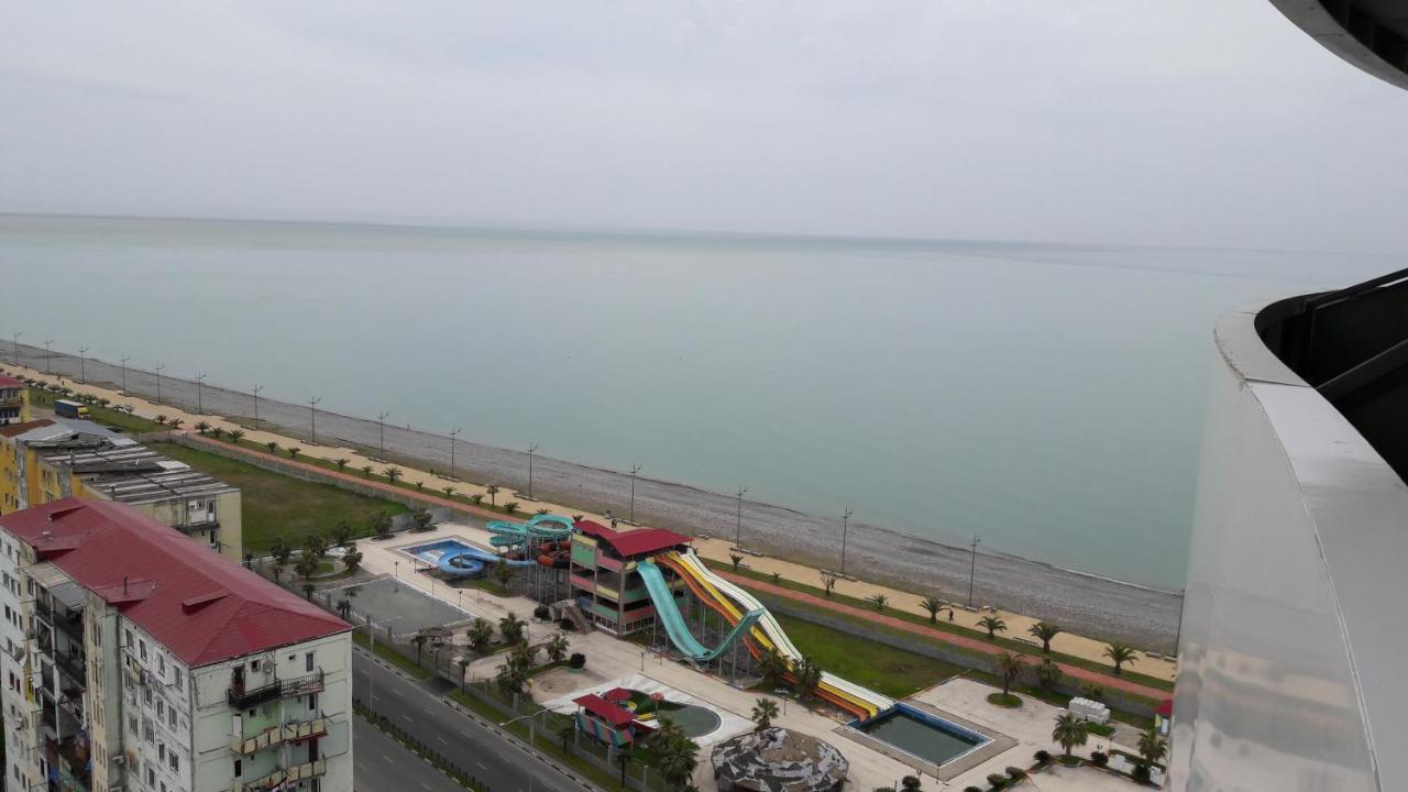 Apartment Orbi Dado Batumi Eksteriør billede